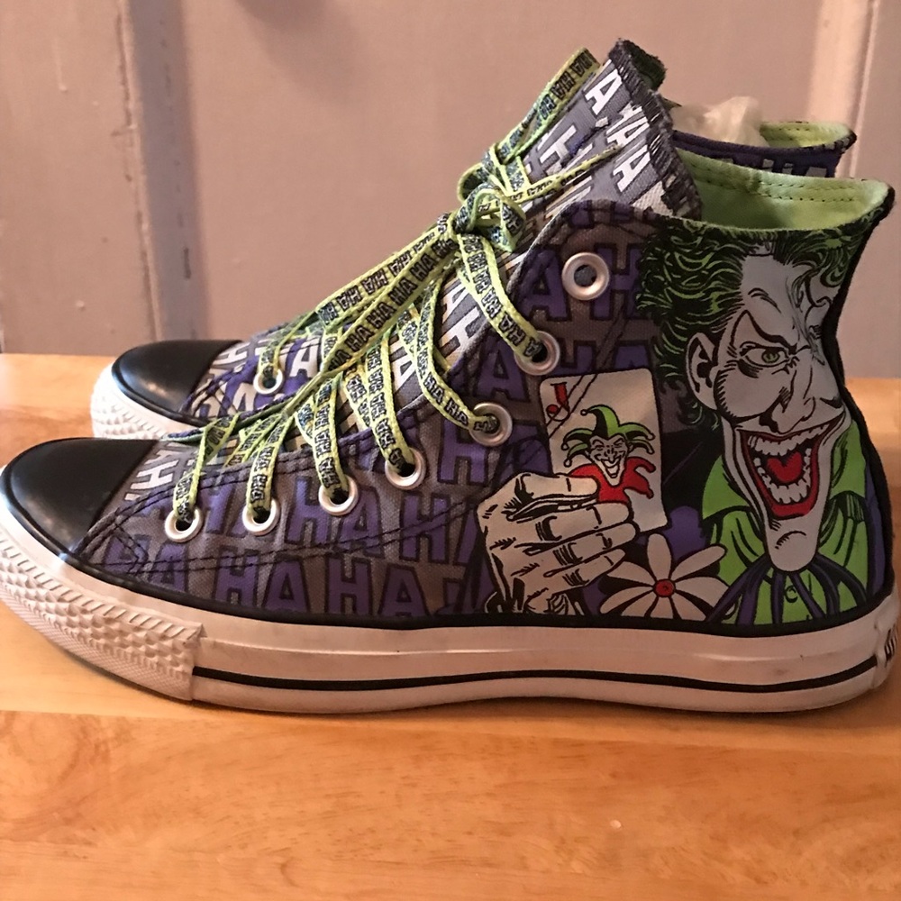Joker Chuck Taylor Converse All-Stars